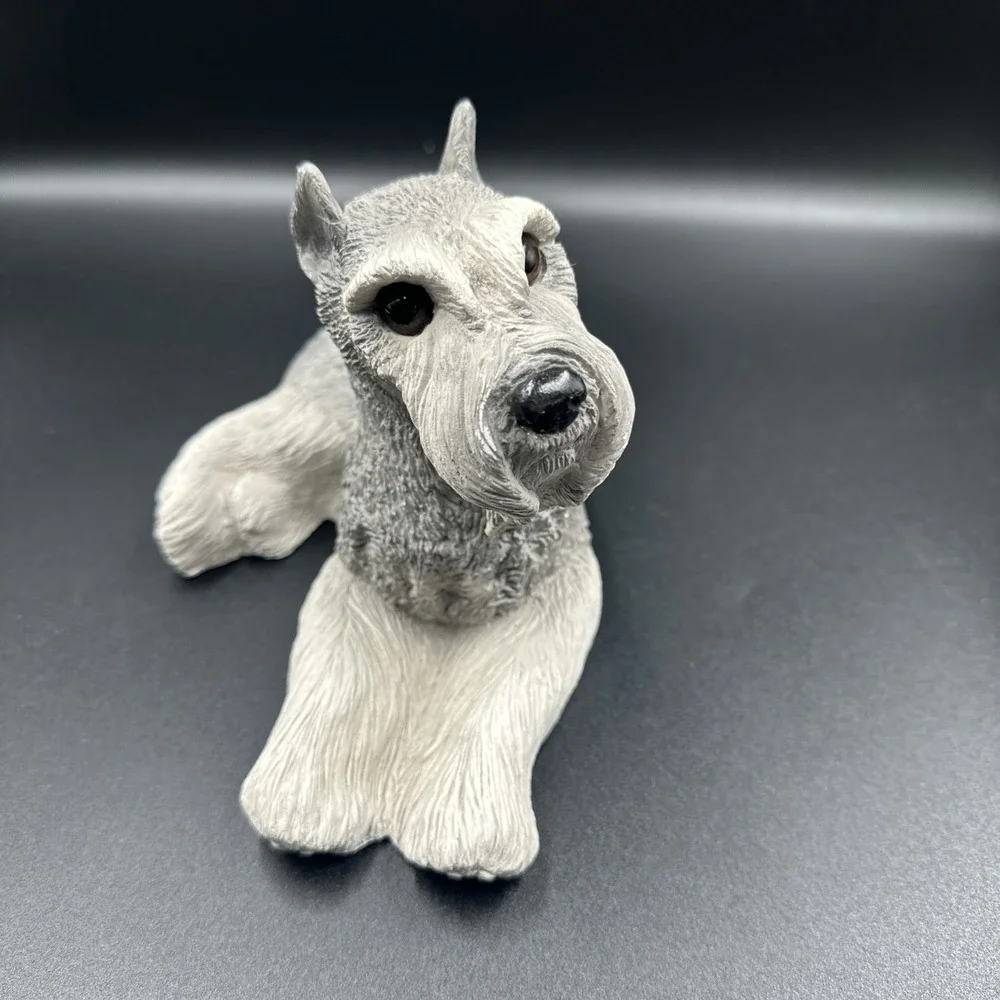 VTG 1989 Animal Classics Schnauzer Resin Figurine 8x5x5 Gray Dog Statue USA